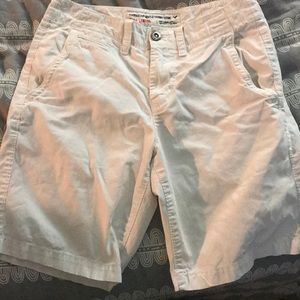 Men’s white American Eagle shorts